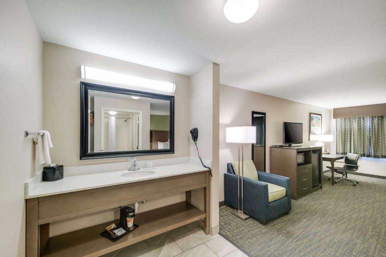 Quality Inn & Suites Ардмор Экстерьер фото