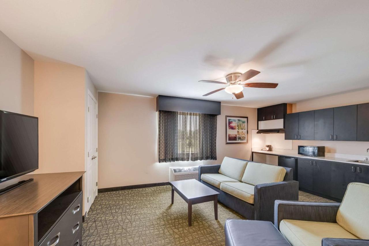 Quality Inn & Suites Ардмор Экстерьер фото